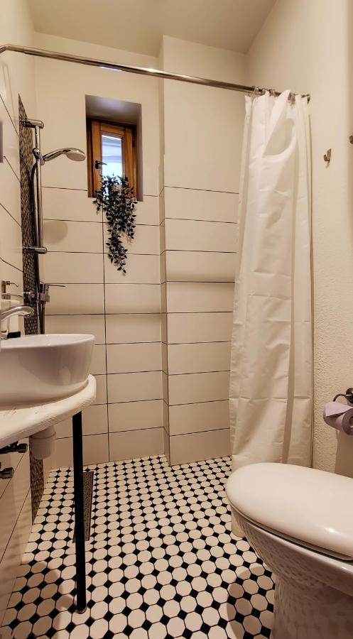 Vintage Anna Apartment Kuldiga Luaran gambar